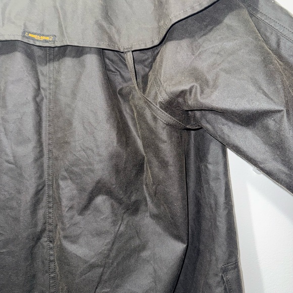 Driza-Bone Men's Dark Brown Trench Coat - Picture 12 of 14